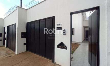 Casa para alugar, 3 quartos, Jardim Karaíba - Uberlândia/MG - Rotina Imobiliária
