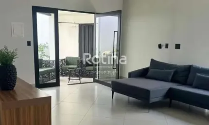 Casa para alugar, 3 quartos, Jardim Colina - Uberlândia/MG - Rotina Imobiliária