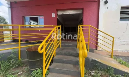 Galpão para alugar, Minas Gerais - Uberlândia/MG - Rotina Imobiliária