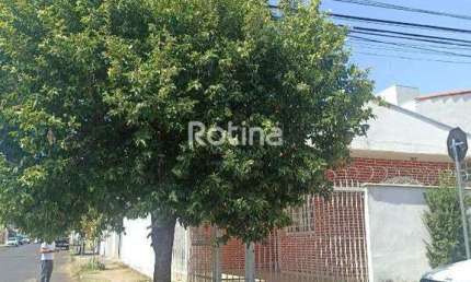 Casa para alugar, 3 quartos, Santa Mônica - Uberlândia/MG - Rotina Imobiliária