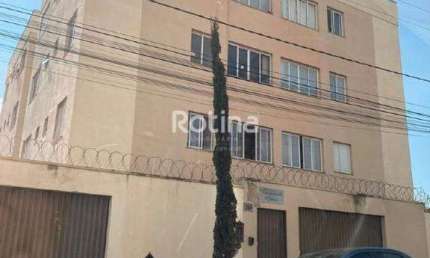 Apartamento para alugar, 2 quartos, Segismundo Pereira - Uberlândia/MG - Rotina Imobiliária