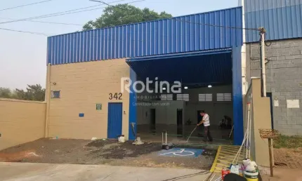 Galpão para alugar, Dona Zulmira - Uberlândia/MG - Rotina Imobiliária