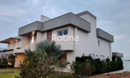 Casa Condomínio Fechado para alugar, 4 quartos, Cond. Alphaville I - Uberlândia/MG - Rotina Imobiliária