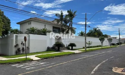 Casa para alugar, 3 quartos, Morada da Colina - Uberlândia/MG - Rotina Imobiliária