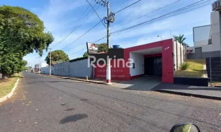 Casa Comercial para alugar, Presidente Roosevelt - Uberlândia/MG - Rotina Imobiliária