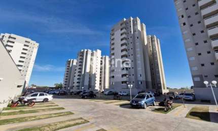 Apartamento para alugar, 2 quartos, Chacaras Tubalina e Quartel - Uberlândia/MG - Rotina Imobiliária