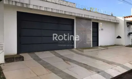 Casa para alugar, 3 quartos, Cidade Jardim - Uberlândia/MG - Rotina Imobiliária