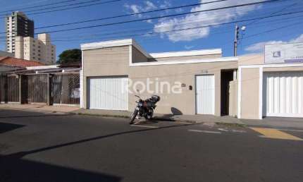 Casa Comercial para alugar, 5 quartos, Fundinho - Uberlândia/MG - Rotina Imobiliária