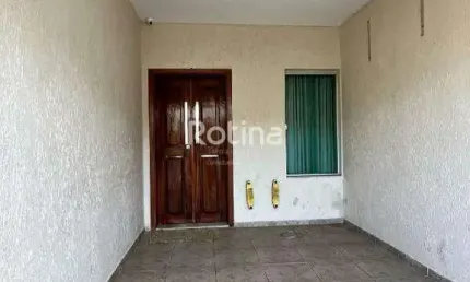 Casa para alugar, 3 quartos, Nossa Senhora Aparecida - Uberlândia/MG - Rotina Imobiliária