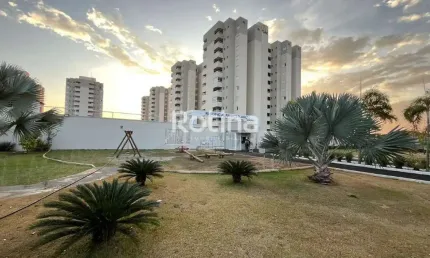Apartamento para alugar, 2 quartos, Chacaras Tubalina e Quartel - Uberlândia/MG - Rotina Imobiliária