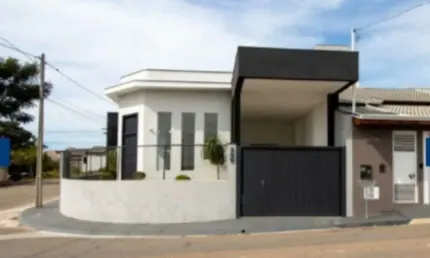 Belíssima casa de esquina, localizada no Residencial Quintas de Vinhedo!!!