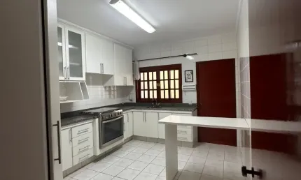 Casa com 3 quartos à venda no Jardim Santa Rita de Cássia, Bragança Paulista 