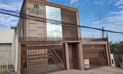 Prédio de 3 andares à venda no Bosque da Saúde - Cuiabá/MT
