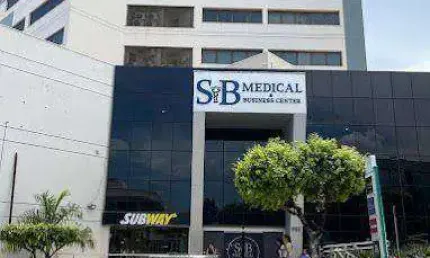 Sala comercial com 3 salas para alugar na Avenida das Flores, 945, Jardim Cuiabá, Cuiabá