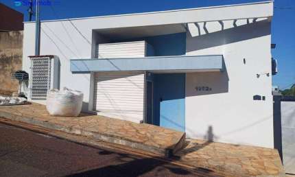 Casa Comercial para alugar, 180 m² por R$ 8.000/mês - Bairro Poção - Cuiabá/MT