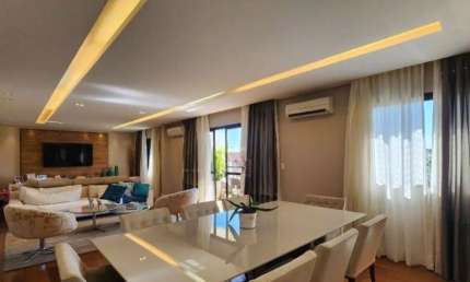 Apartamento, Ilha da Madeira, com vista para o Bosque maia.