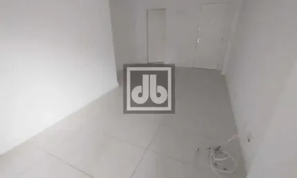 Apartamento com 3 quartos à venda na Rua Sorocaba, Botafogo, Rio de Janeiro, 95 m2 por R$ 1.170.000