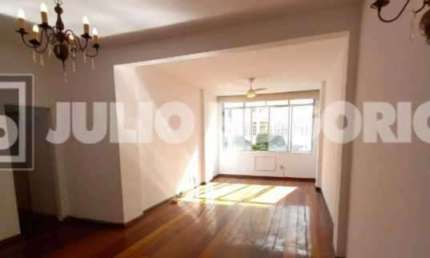 Apartamento com 3 quartos à venda na Rua Bolivar, Copacabana, Rio de Janeiro, 130 m2 por R$ 1.100.000