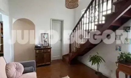 Casa em condomínio fechado com 5 quartos à venda na Rua Joaquim Murtinho, Santa Teresa, Rio de Janeiro, 100 m2 por R$ 950.000