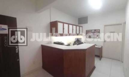 Sala comercial à venda na Praça Demétrio Ribeiro, Copacabana, Rio de Janeiro, 108 m2 por R$ 800.000