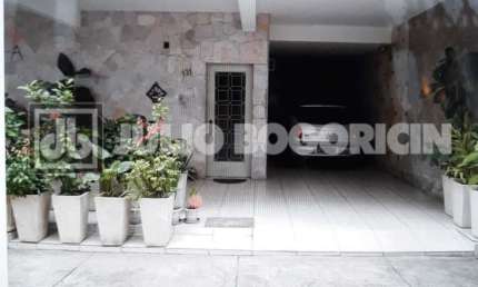 Casa em condomínio fechado com 4 quartos à venda na Rua Teodoro da Silva, Vila Isabel, Rio de Janeiro, 195 m2 por R$ 690.000