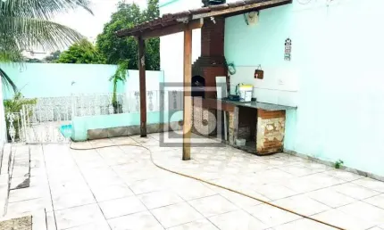 Casa com 4 quartos à venda na Rua Henrique Morize, Grajaú, Rio de Janeiro, 246 m2 por R$ 840.000