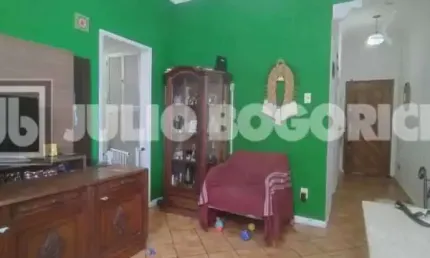 Apartamento com 2 quartos à venda na Rua Antônio Salema, Tijuca, Rio de Janeiro, 70 m2 por R$ 356.999