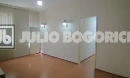 Apartamento com 3 quartos à venda na Rua Valparaíso, Tijuca, Rio de Janeiro, 75 m2 por R$ 490.000