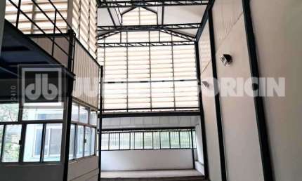 Casa comercial com 3 salas para alugar na Rua Carlos de Vasconcelos, Tijuca, Rio de Janeiro, 186 m2 por R$ 6.000