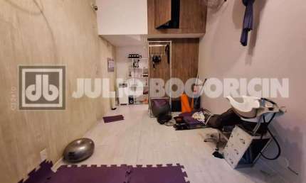 Ponto comercial com 1 sala para alugar na Rua São Francisco Xavier, Tijuca, Rio de Janeiro, 18 m2 por R$ 800