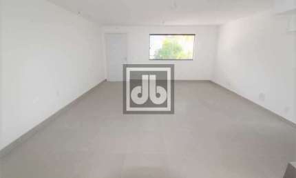 Casa em condomínio fechado com 3 quartos à venda na Rua Gregório de Castro Morais, Jardim Guanabara, Rio de Janeiro, 124 m2 por R$ 910.000