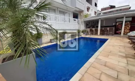 Casa em condomínio fechado com 4 quartos à venda na Rua Fantoches, Jardim Guanabara, Rio de Janeiro, 192 m2 por R$ 2.350.000