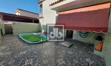 Casa em condomínio fechado com 3 quartos à venda na Rua Francisca Matos, Bancários, Rio de Janeiro, 179 m2 por R$ 480.000