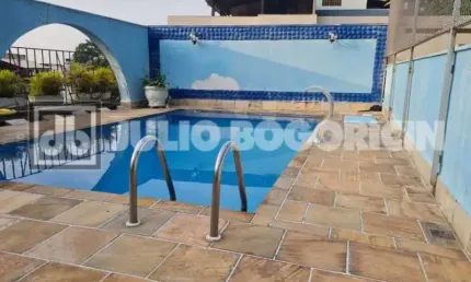 Casa com 4 quartos à venda na Rua Henrique Lacombe, Jardim Guanabara, Rio de Janeiro, 540 m2 por R$ 1.430.000
