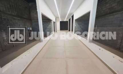 Prédio para alugar na Estrada do Galeão, Portuguesa, Rio de Janeiro, 913 m2 por R$ 30.000