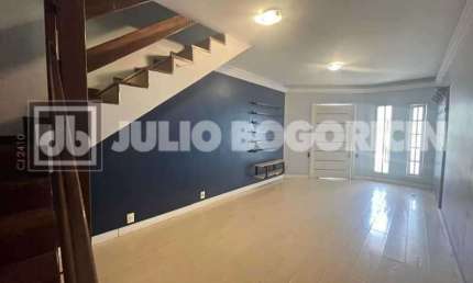 Casa com 3 quartos à venda na Rua Antônio Nascimento, Jardim Guanabara, Rio de Janeiro, 217 m2 por R$ 1.090.000