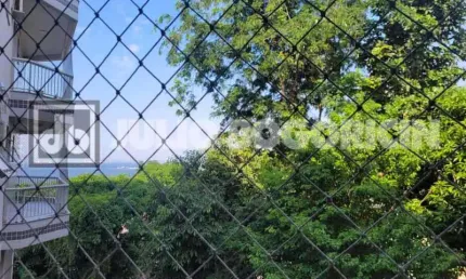 Apartamento com 2 quartos à venda na rua maciel monteiro, praia da bandeira, rio de janeiro, 90 m2 por r$ 530.000