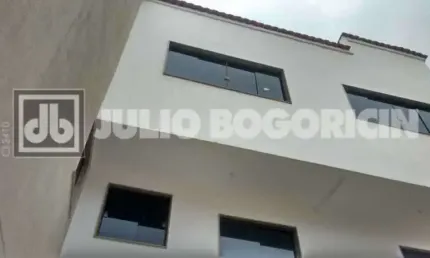 Casa em condomínio fechado com 5 quartos à venda na Rua Comendador Bastos, Freguesia (Ilha do Governador), Rio de Janeiro, 342 m2 por R$ 895.000