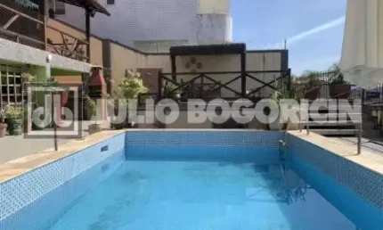 Casa com 3 quartos à venda na Rua Porto Seguro, Jardim Guanabara, Rio de Janeiro, 234 m2 por R$ 850.000