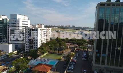 Apartamento com 2 quartos à venda na Avenida Embaixador Abelardo Bueno, Barra da Tijuca, Rio de Janeiro, 60 m2 por R$ 440.000