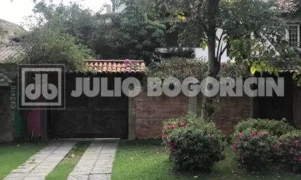 Casa em condomínio fechado com 4 quartos à venda na avenida djalma ribeiro, barra da tijuca, rio de janeiro, 628 m2 por r$ 3.200.000
