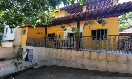 Casa com 4 quartos à venda na Rua Quintanilha, Freguesia (Jacarepaguá), Rio de Janeiro, 378 m2 por R$ 950.000