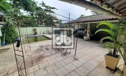 Casa com 3 quartos à venda na Estrada do Bananal, Freguesia (Jacarepaguá), Rio de Janeiro, 450 m2 por R$ 850.000