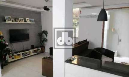 Casa em condomínio fechado com 2 quartos à venda na Rua Joaquim Pinheiro, Freguesia (Jacarepaguá), Rio de Janeiro, 110 m2 por R$ 550.000