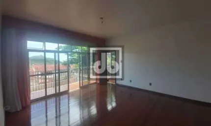 Casa em condomínio fechado com 3 quartos à venda na Rua Sernambi, Pechincha, Rio de Janeiro, 316 m2 por R$ 990.000