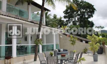 Casa em condomínio fechado com 4 quartos à venda na Rua Sernambi, Pechincha, Rio de Janeiro, 528 m2 por R$ 1.800.000