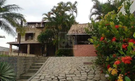 Casa em condomínio fechado com 5 quartos à venda na Rua Alto Pora, Pechincha, Rio de Janeiro, 570 m2 por R$ 1.300.000