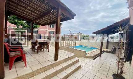 Casa com 3 quartos à venda na Rua Luís Norton, Freguesia (Jacarepaguá), Rio de Janeiro, 209 m2 por R$ 750.000