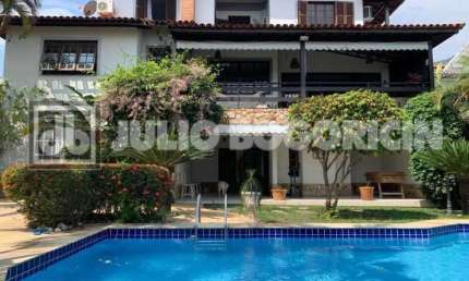 Casa em condomínio fechado com 5 quartos à venda na Rua José Carlos Pace, Jacarepaguá, Rio de Janeiro, 551 m2 por R$ 1.900.000