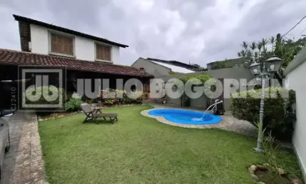 Casa em condomínio fechado com 3 quartos à venda na Rua Encontro Marcado, Anil, Rio de Janeiro, 247 m2 por R$ 998.000